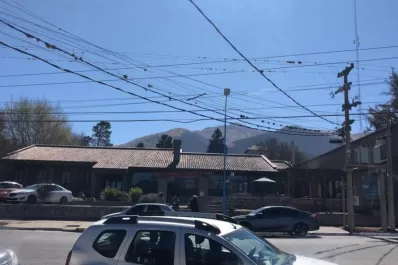 En algunas partes de Tafí del Valle, los cables tapan el cielo