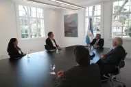 Científicos presentan el suero de caballos hiperinmune que neutraliza el coronavirus