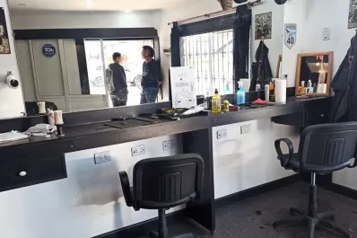 Asaltaron una peluquería y se llevaron $ 100.000 en herramientas