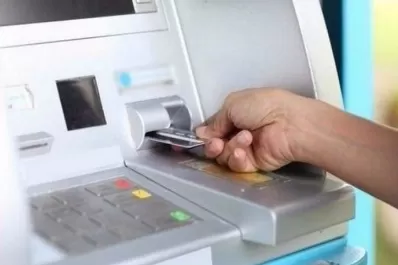 Pago a estatales: cómo continúa el depósito del 20%