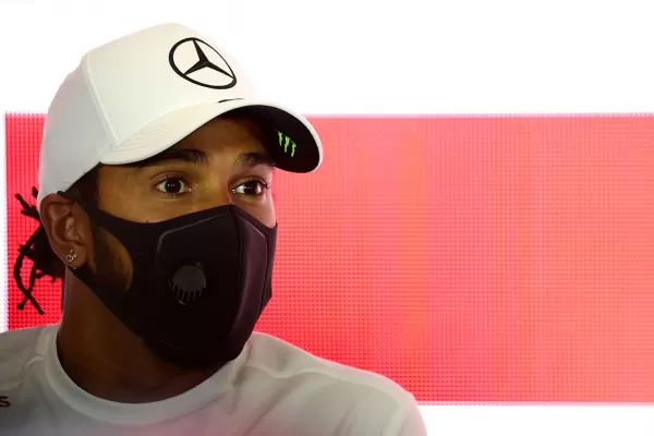 Lewis Hamilton largará en punta en el circuito de Monza