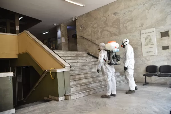 Coronavirus: desinfectaron el edificio judicial de Concepción, tras el caso de la empleada