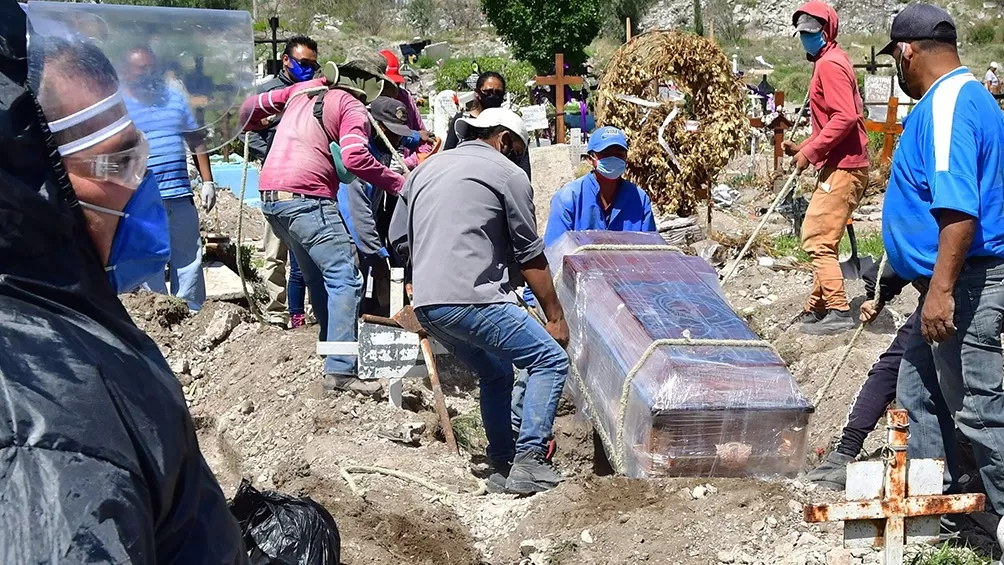 EN MÉXICO. El país azteca se convirtió en el tercer país del mundo en cuanto a muertes y en el sexto en cantidad de contagios. Foto: Télam