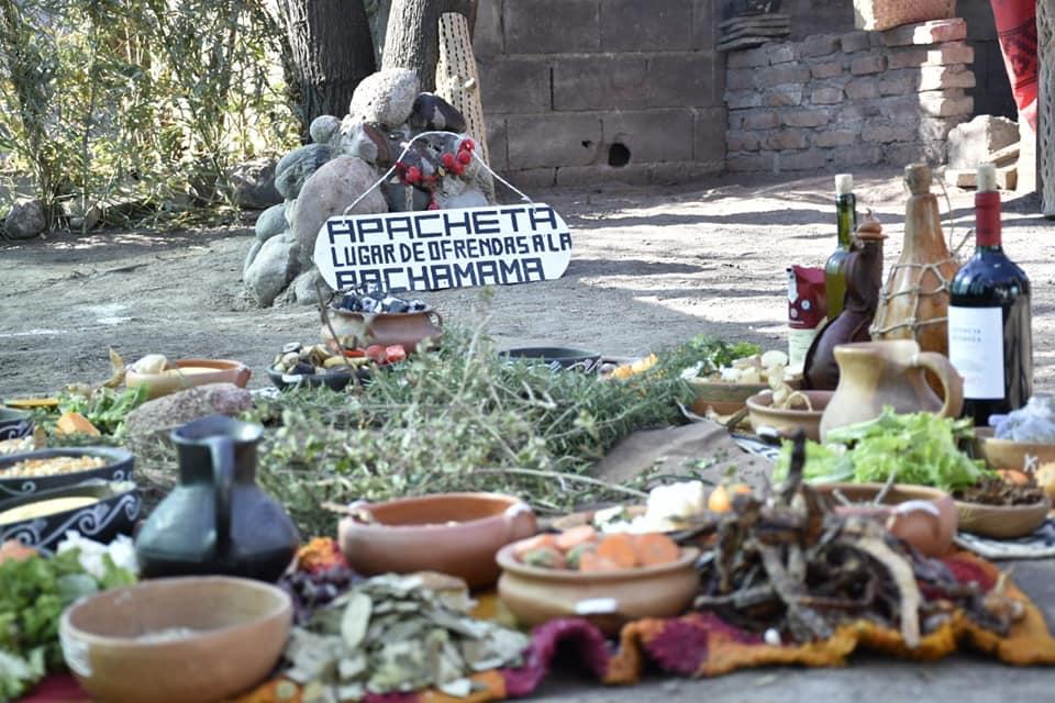 El intendente Noguera rindió culto a la Pachamama en Tafí Viejo