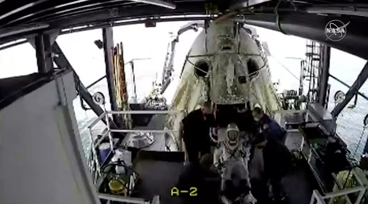 Los astronautas de SpaceX regresaron con éxito a la Tierra