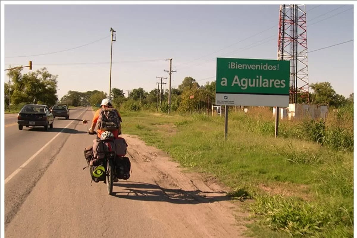 Le hicieron cortes en el rostro a una joven para robarle el celular