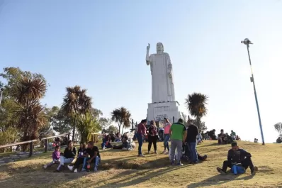 Bares y restaurantes quedan en la mira tras la prohibición de reuniones sociales y familiares