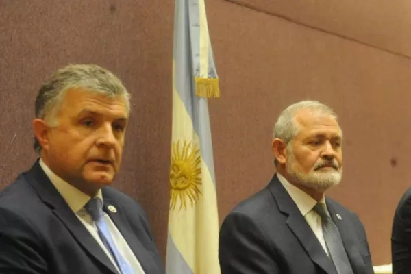 Nombramientos discrecionales: abogados formalizan un planteo anti-nepotismo