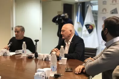 Según Ascárate, al Gobierno sólo le interesa la educación para el desvío de fondos y las irregularidades