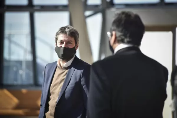 Una reunión clave para despejar dudas sobre la vuelta del fútbol