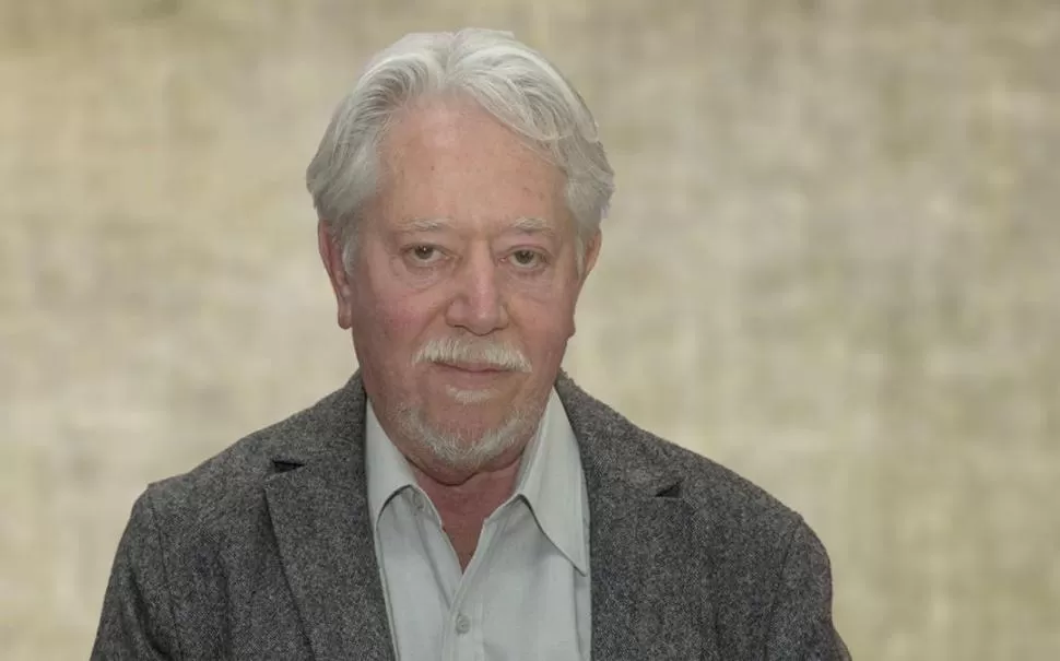 DIRECTOR Y FUNCIONARIO. Luis Puenzo conduce el Incaa. 