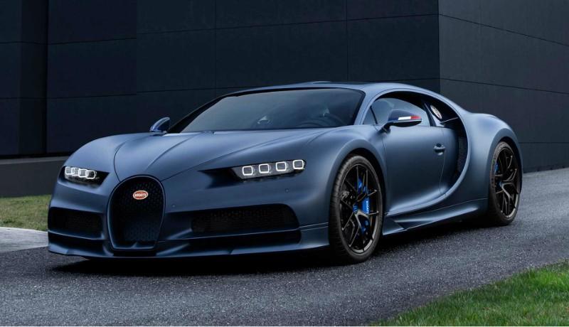 BUGATTI CHIRON.