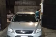 Yerba Buena: secuestran el auto de los sospechosos filmados usando un inhibidor de alarmas