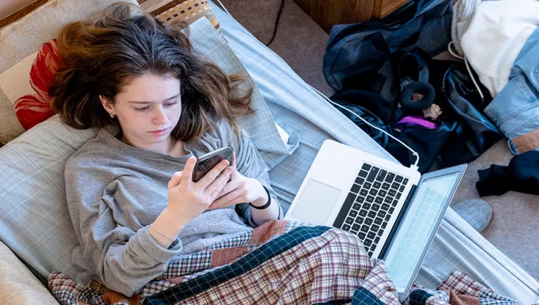 SENSACIONES. La encuesta realizada por Unicef Argentina evidenció que, en general, los adolescentes viven con pesadumbre el aislamiento, aunque lo defienden como médoto para evitar contagios.