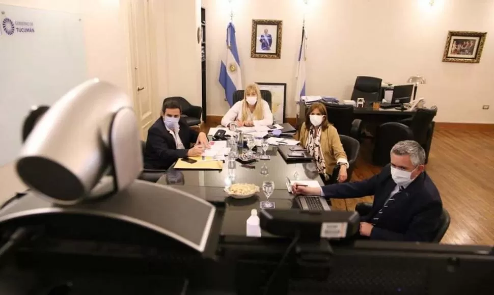 ENCUENTRO VIRTUAL. Participaron ministros de Salud de todo el país.  COMUNICACIÓN PÚBLICA