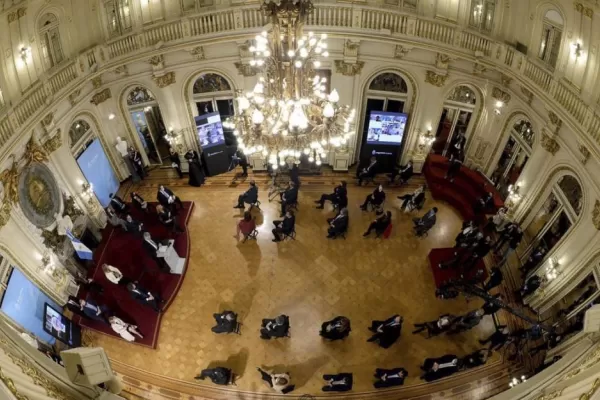 El Consejo de juristas que integra Sbdar aconsejó a Fernández bajar requisitos para designar al Procurador