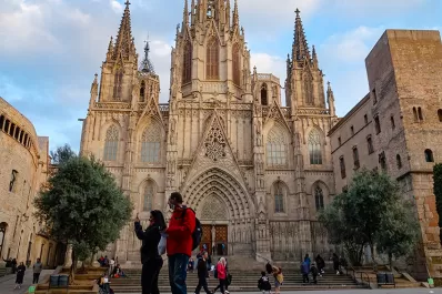 España confirma la cifra más alta de positivos para covid-19 desde el cese del estado de alarma