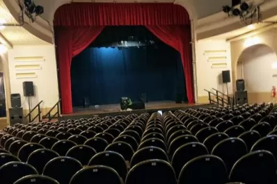 La desocupación laboral entre los actores y actrices ronda el 90%