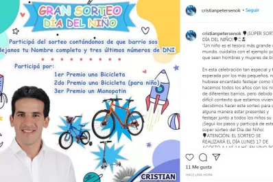 Polémica: un concejal alfarista sortea bicicletas y un monopatín por el Día del Niño