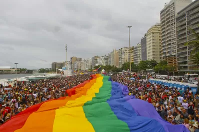 Un 10% del turismo en el mundo lo hacen personas LGTB