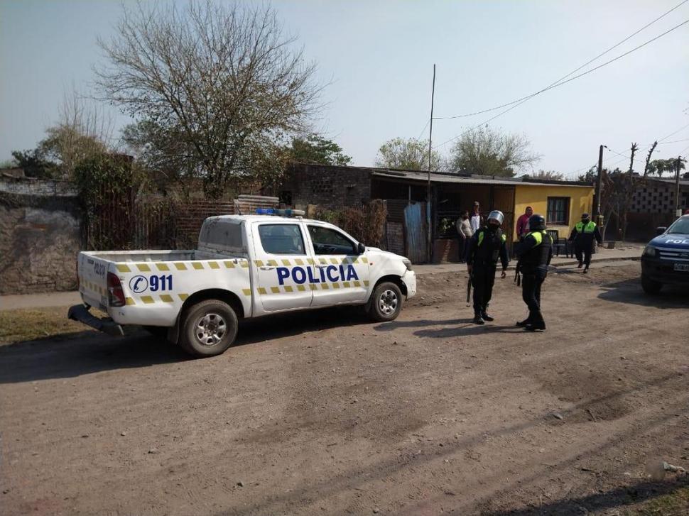 LASTENIA. Apuñalaron a un joven durante una disputa entre familias.  