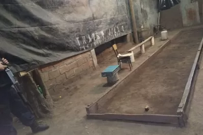 Tabas, naipes y apuestas: la Policía intervino por una reunión clandestina en Tafí Viejo