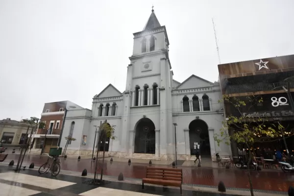 El obispo de Concepción convoca a una jornada de oración por el fin de la pandemia