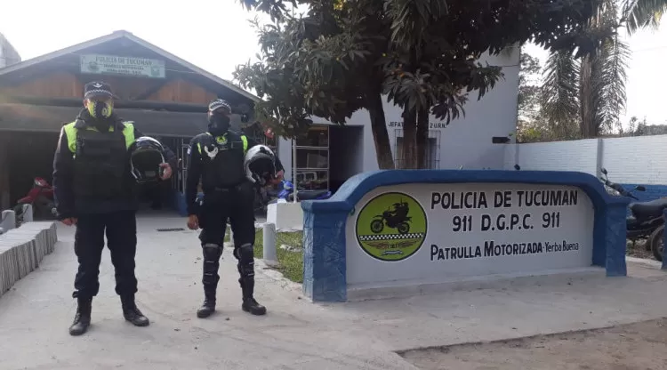 AL MANDO DE UNA DIVISIÓN ESPECIAL. Sánchez, jefa de la Patrulla Motorizada de Yerba Buena. Foto: Comunicación Pública