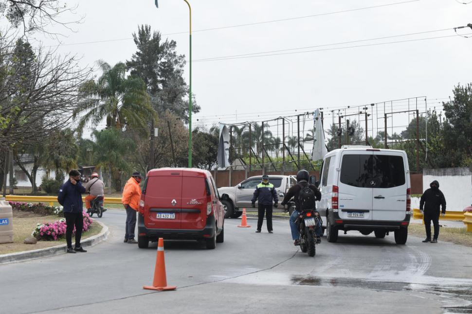 EN TAFÍ VIEJO. Controles preventivos en los accesos al municipio. 