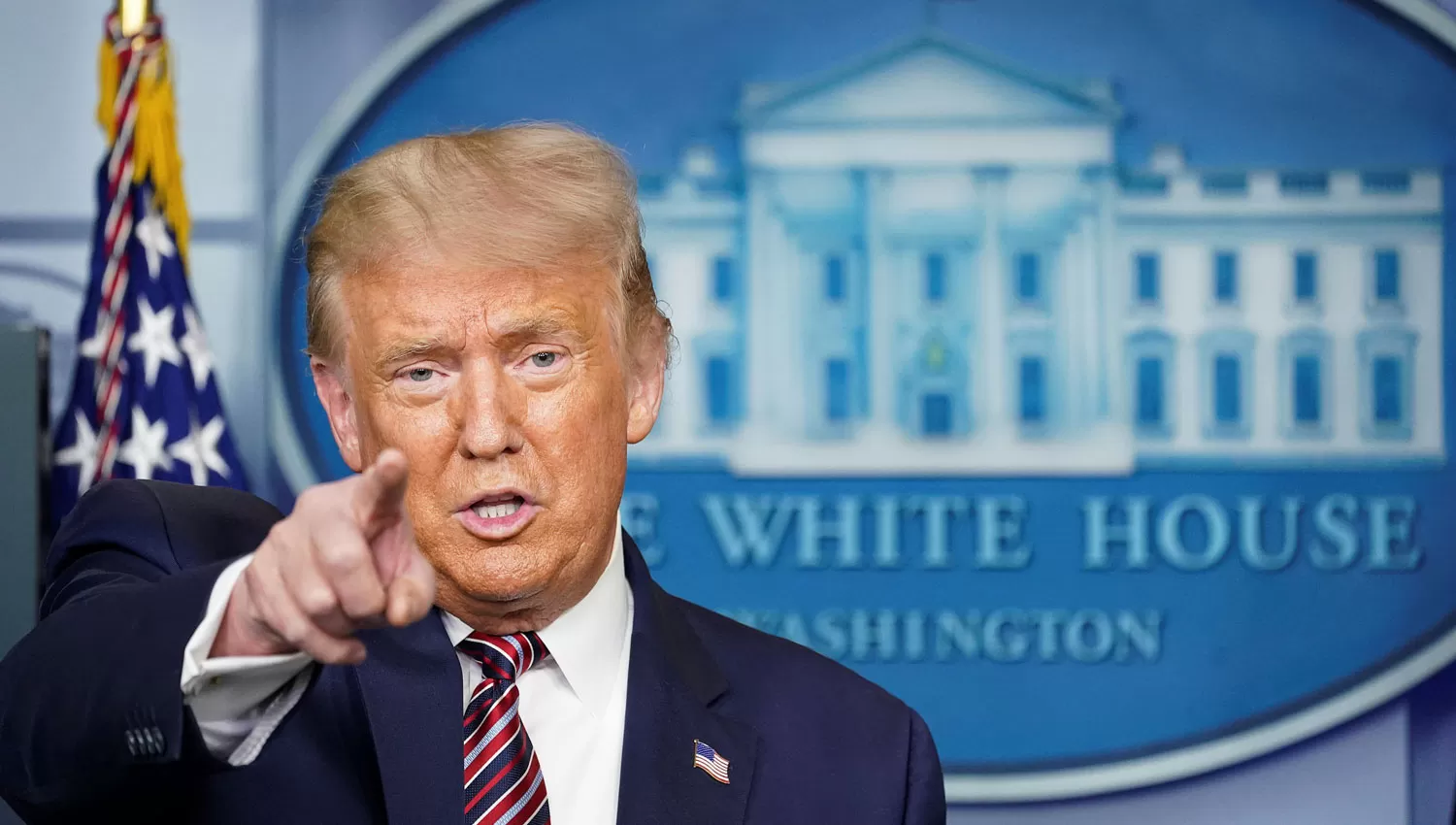 CONFLICTO. La crisis sanitaria podría costarle la reelección a Trump.