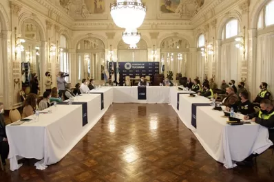 Seguirán suspendidas las reuniones familiares y sociales, y las salidas recreativas