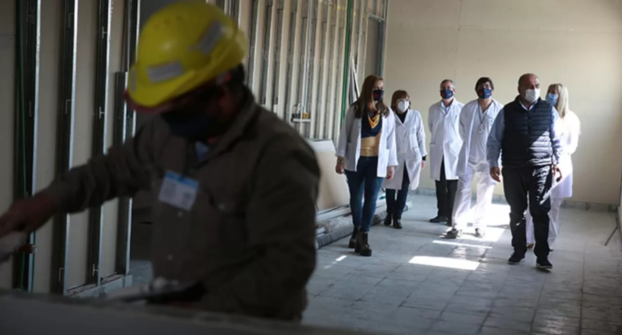 El gobernador supervisó las obras.