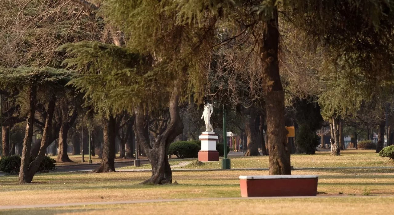 El parque 9 de Julio es hoy una invitación a disfrutar de la naturaleza