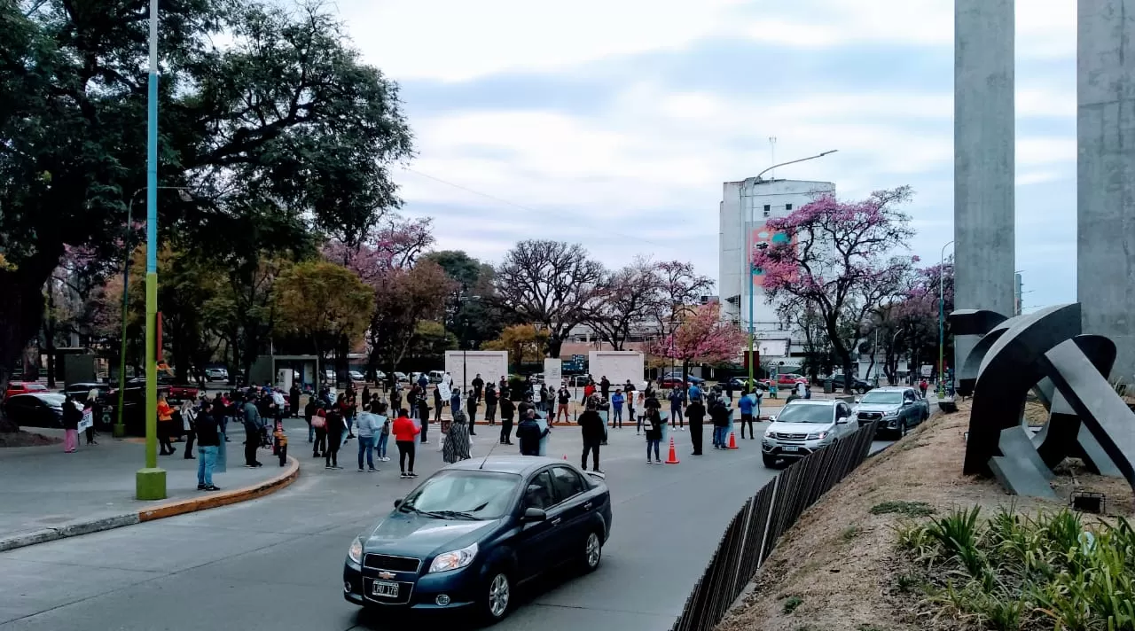 Protesta de gastronómicos en defensa del sector. ARCHIVO LA GACETA