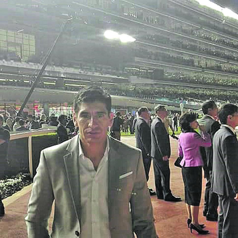 ES UN TODO TERRENO. Robles estuvo durante una temporada en Arabia Saudita.