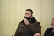 Con dos lavarropas el billar lavó las penas