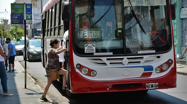 SERVICIO PÚBLICO. Transporte de pasajeros por colectivo. Foto: Comunicación Pública