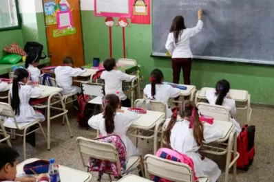 Los docentes serán vacunados en febrero para tener la mayor presencialidad posible en las aulas