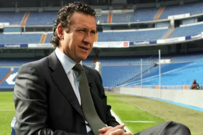 Valdano está totalmente convencido de que Messi ya se fue del Barcelona