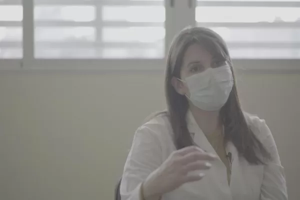 Por la suba de casos, piden a los recuperados que donen plasma