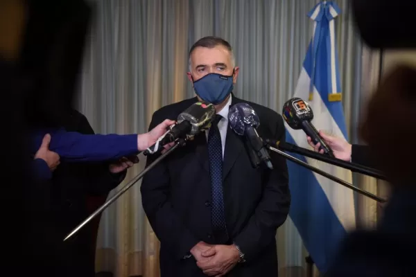 “Exijo como segunda autoridad de la provincia que el juez presente las pruebas en la Justicia”