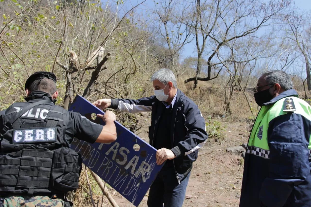 DESALOJO. El fin de semana se detectó una situación similar en El Cadillal. Foto: Comunicación Pública