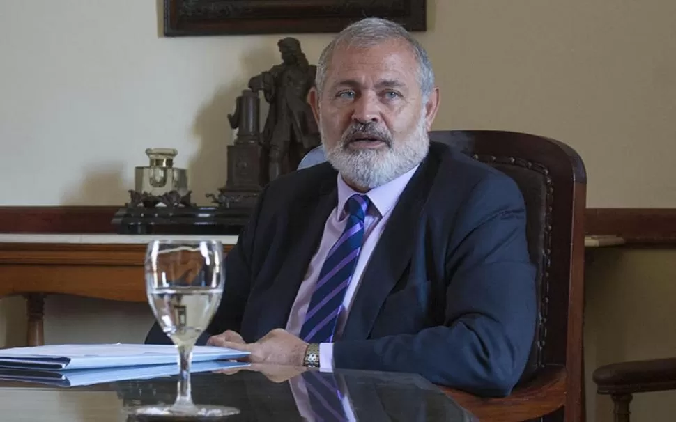 PRESIDENTE DEL COLEGIO DE ABOGADOS DE LA CAPITAL. El dirigente profesional Marcelo Billone en una reunión en la Corte Suprema de Justicia. LA GACETA / FOTO DE ARCHIVO