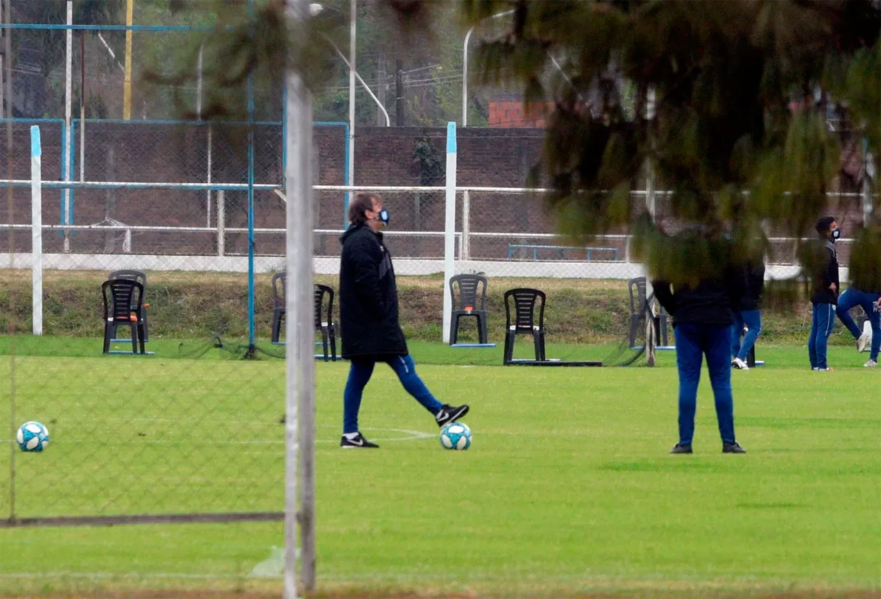 DE REGRESO. Zielinski, en la práctica de esta mañana en Ojo de Agua.