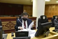 Morof: a la República se la defiende desde el ejercicio, no con un show mediático