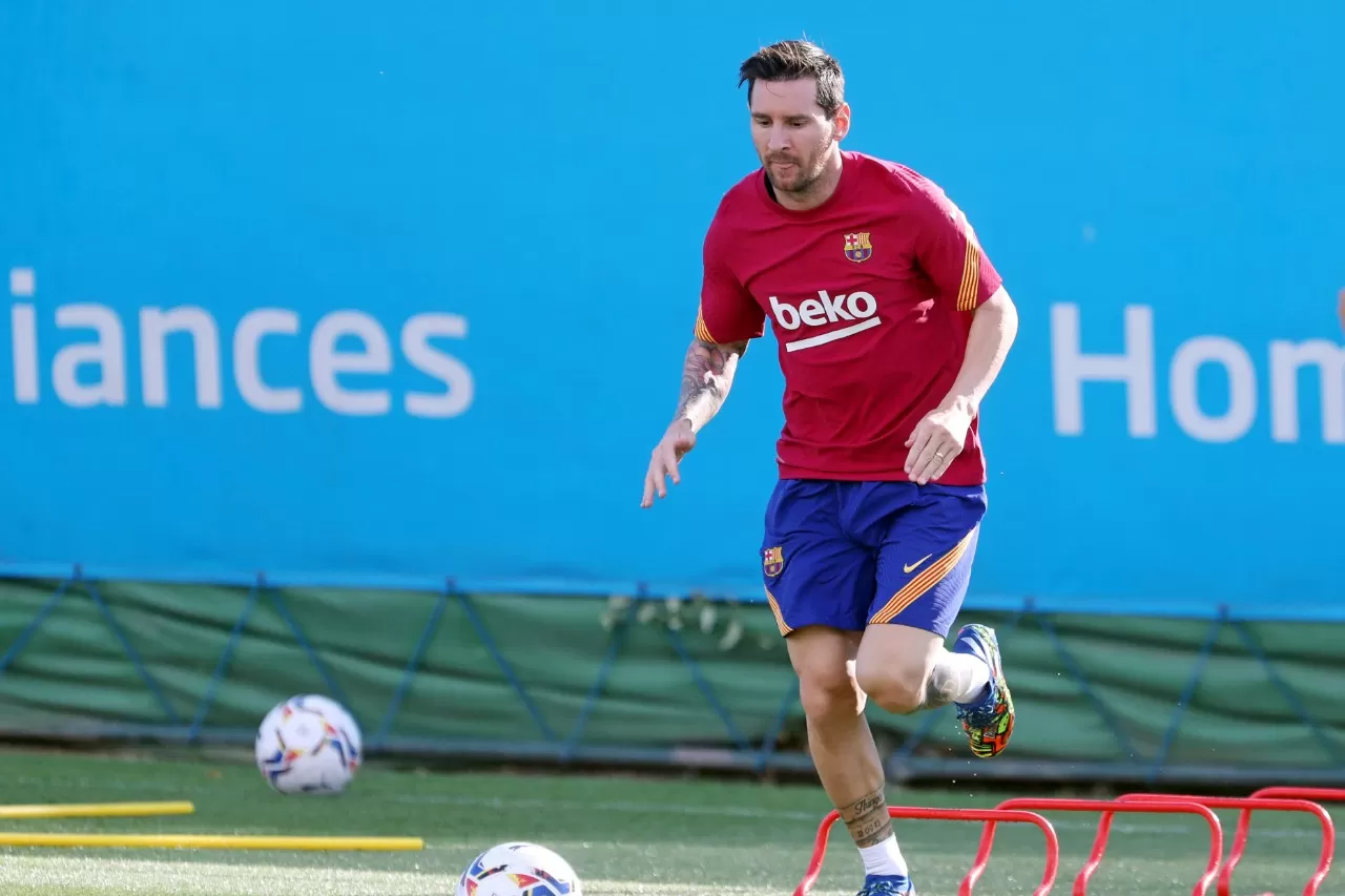 LIONEL MESSI. Fue a entrenar en su día de franco.