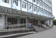 Tras recibir plasma, la mamá con covid-19 evoluciona de manera favorable en La Maternidad