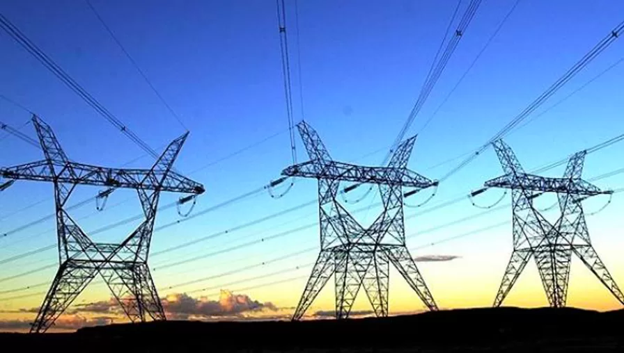 Transporte de alta tensión. 