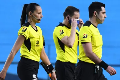 Mariana De Almeida, la primera argentina que dirige en la Copa Libertadores