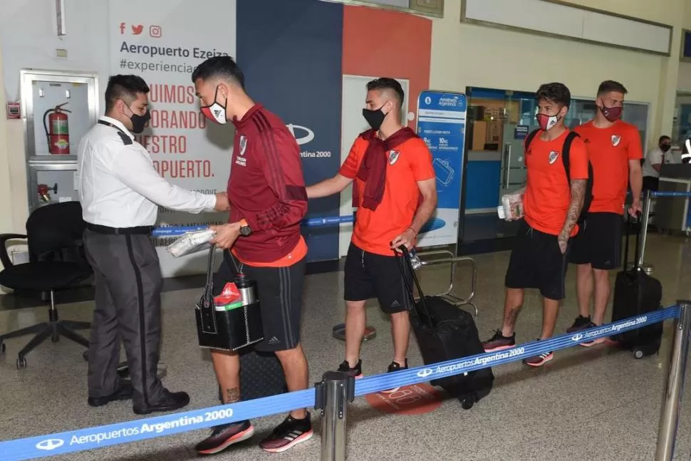 Los jugadores de River mañana serán testeados antes de viajar a Perú